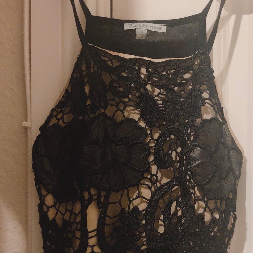 crop top - Picture 3 of 3